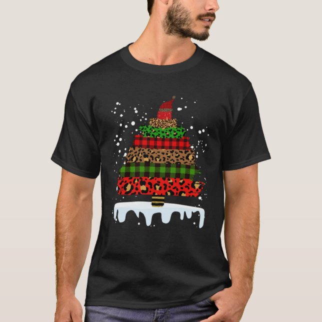 Buffalo Plaid and Leopard Christmas Tree  1 T Shirt (Framsida)
