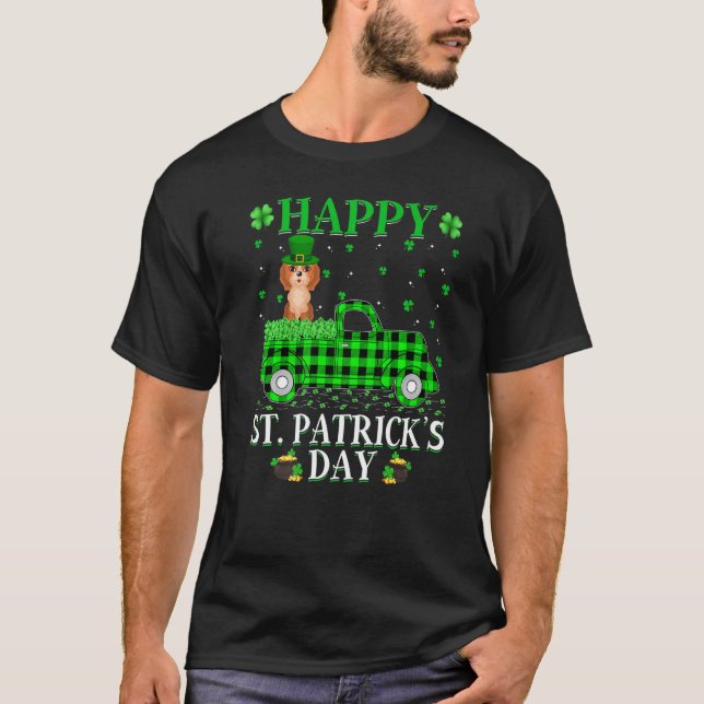 Buffalo Play Grönt Lastbil Cockapoo Hund St Patric T Shirt (Framsida)