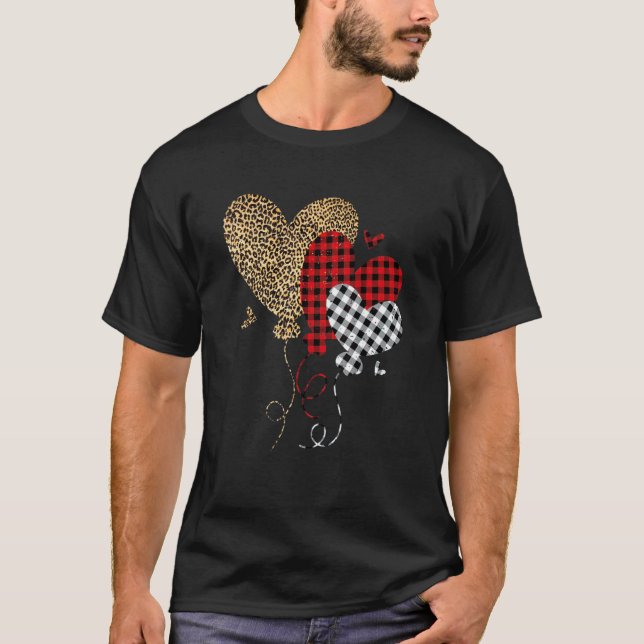 Buffalo Red Black Play och Leopard Hearts Valenti T Shirt (Framsida)