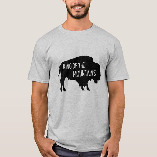 Buffalobergsgåva - Kung i bergen T Shirt (Framsida)