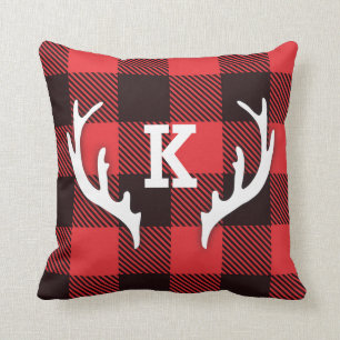Buffelkontrollpläd med horn på kronhjortmonogram kudde
