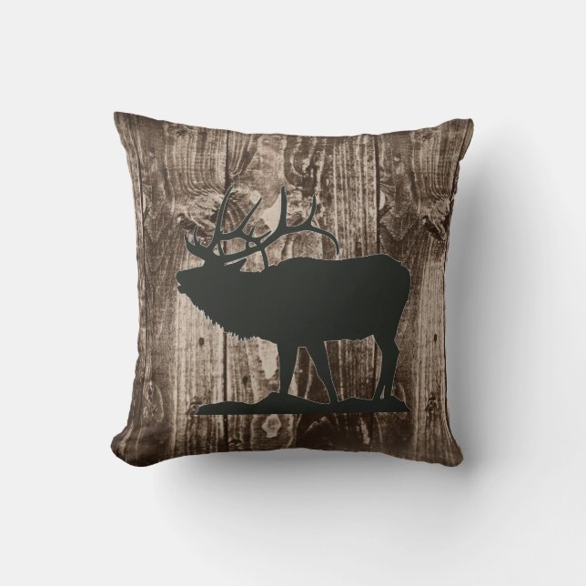 Bugling Elk (Black) på Rustic Wood Cabin Kudde (Framsida)