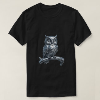 Búho Cromado Plateado – Estilo Gótico y Futurista T Shirt