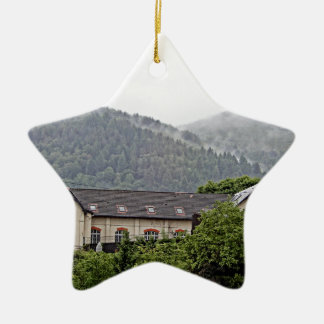 BuildingInTheHills Julgransprydnad Keramik
