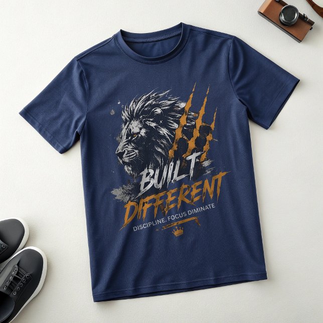 Built Different Lion Gym T-Shirt – Savage Alpha  (Skapare uppladdad)