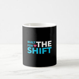 Built For The Shift Nurse Mug with Heart Kaffemugg