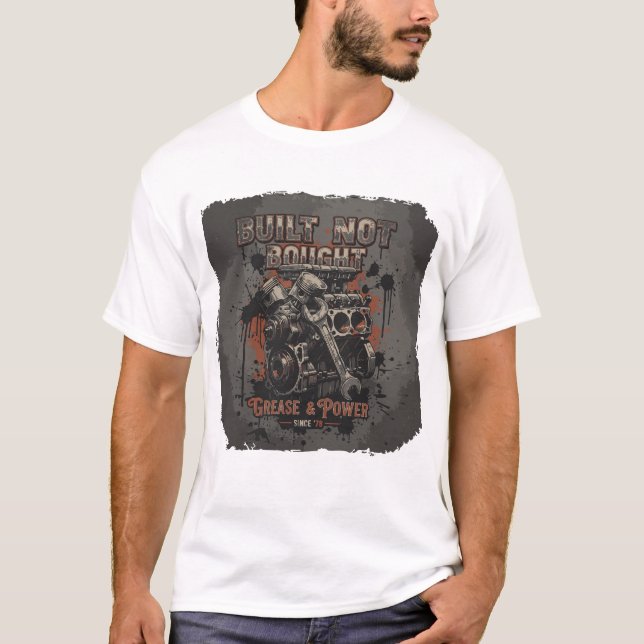 Built Not Bought – Vintage Mechanic Engine T-Shirt (Framsida)