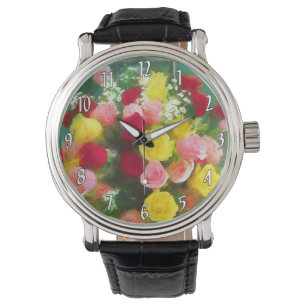 Bukett med rosor-färg - originalfärgsbild i färgen armbandsur