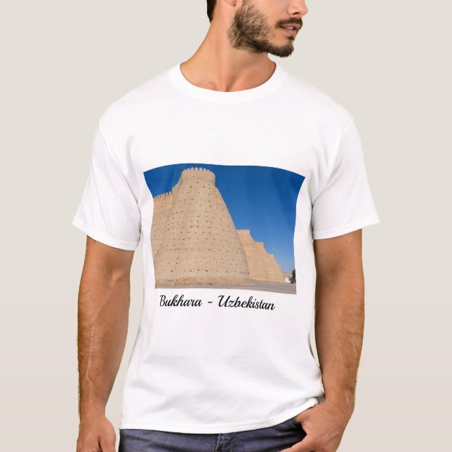 Bukhara, Uzbekistan - muren av fästningen Ark T Shirt (Framsida)
