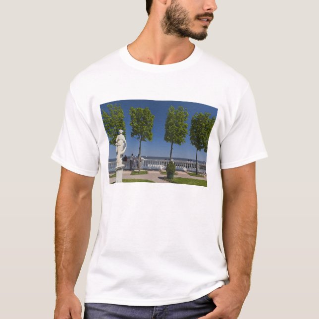 Bukt från Monplaisir Villa i Finland T Shirt (Framsida)