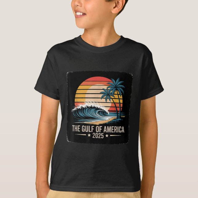 Bukt i Förenta staterna Est 2025 Amerikanska Bukt  T Shirt (Framsida)