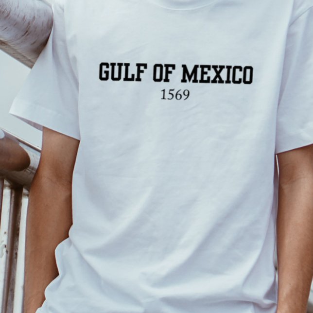 Bukt i Mexiko Graphic T-Shirt (Skapare uppladdad)