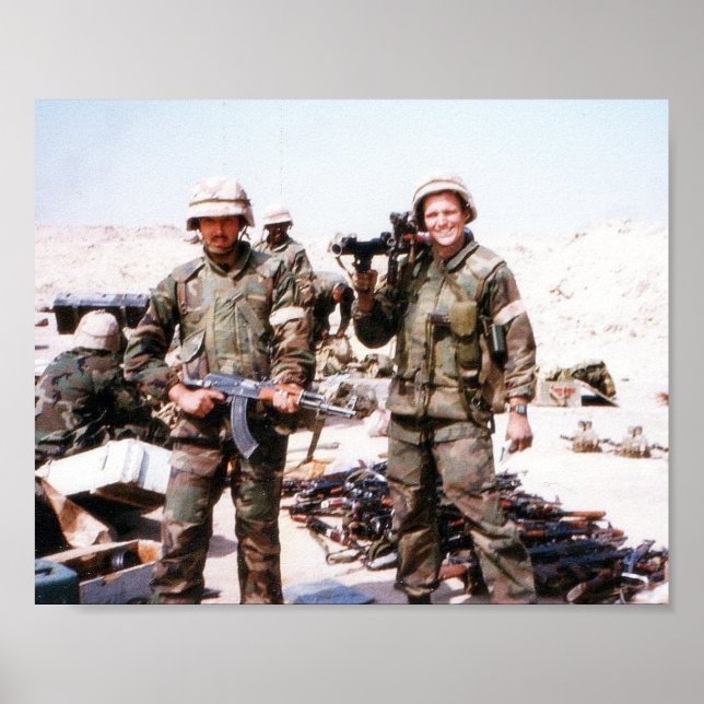 Bukt Krig - Vapencacheminne Poster (Framsidan)