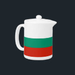 Bulgariens Flagga Tekanna<br><div class="desc">Lägg till lite bulgariskt pride till din tetid med vår exklusiv tekanna med flagga Bulgarien! Denna tekanna, som utformats med noggrann uppmärksamhet på detaljfrågor, är mer än bara en funktionell fråga; den är en firande av Bulgariens kultur och kulturarv när det gäller rik. Elegantens utformning visningar på ett framträdande sätt...</div>