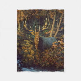 Bull Elk in Autumn Forest Fleecefilt