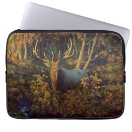 Bull Elk in Autumn Forest Laptop Fodral