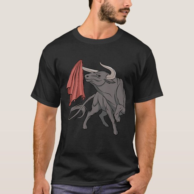 Bull Fighting with Flagga Bulls Spain T Shirt (Framsida)