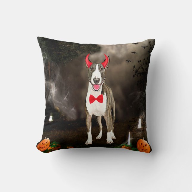 Bull Terrier Hund i Halloween Costume Kudde (Framsida)