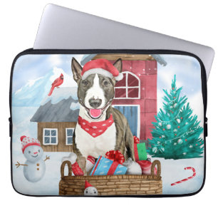 Bull Terrier Hund i snö julhus Hund House Laptop Fodral