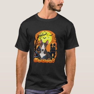 Bull Terrier Hund with Pumpkins Funny Scary HallSK T Shirt