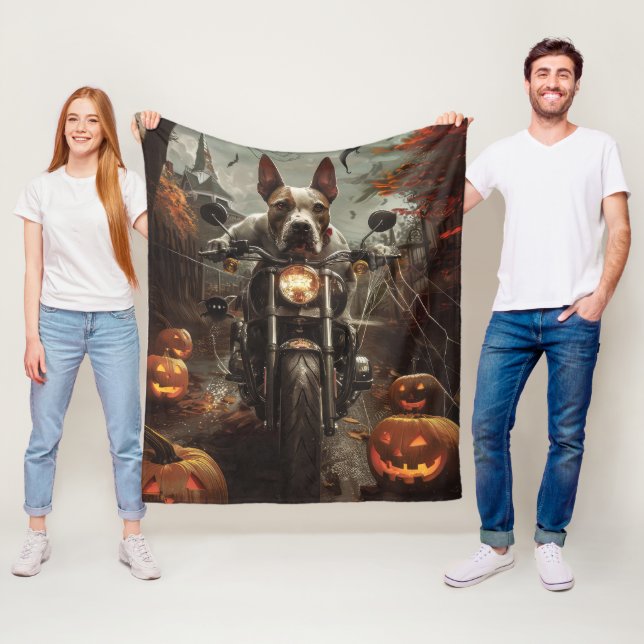 Bull Terrier Riding Motorcycle Halloween Scary Fleecefilt (På plats)