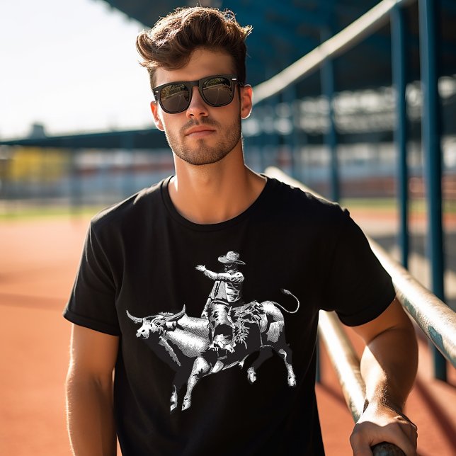 Bull Wrangling T Shirt (Skapare uppladdad)