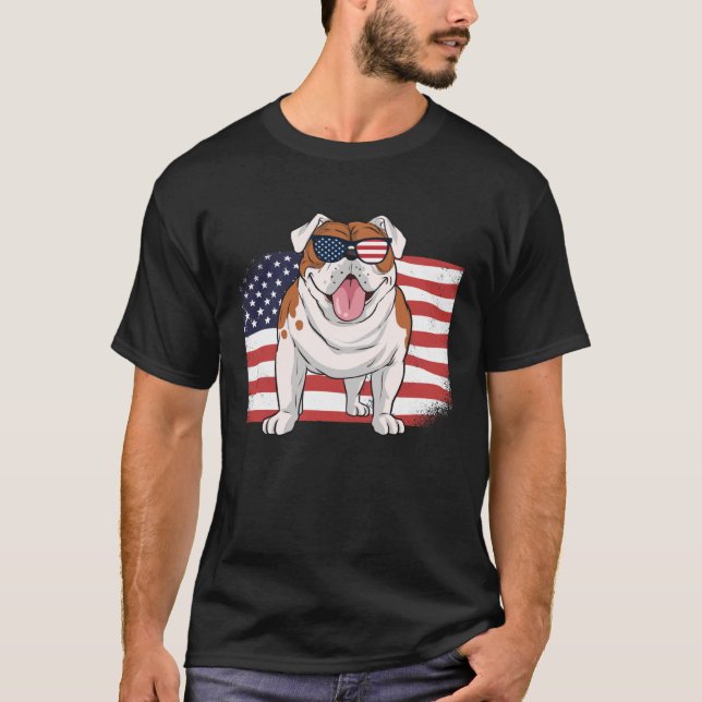Bulldog American Flag 4th of July USA Independence T Shirt (Framsida)