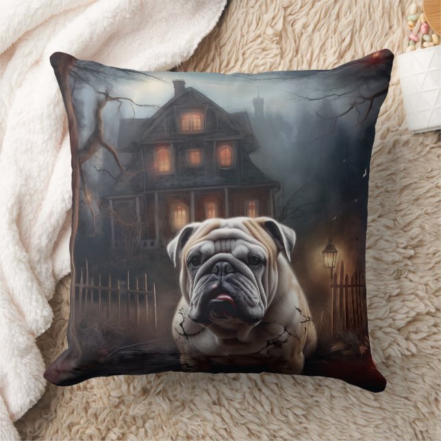 Bulldog Halloween Scary Kudde (Filt)