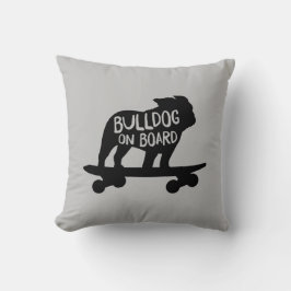 Bulldog ombord | Skateboarding Hund Silhouette Kudde