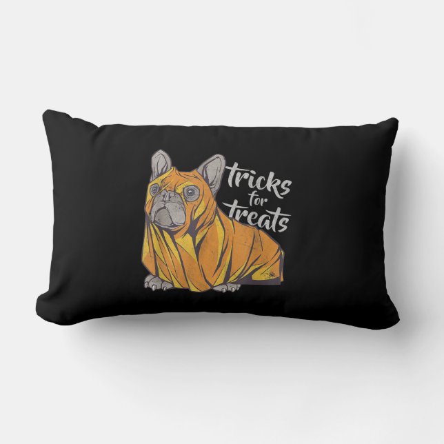 Bulldog Tricks for Treats Cute Halloween Bulldog Lumbarkudde (Framsida)