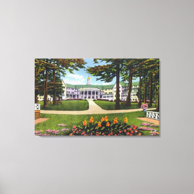 Bulton Landing Exterior View of Sagamore Hotel Canvastryck (Framsida)