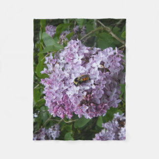 Bumblebee och Lilac Träd Fleece Blanket