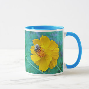 Bumblebee på Cosmos Mugg