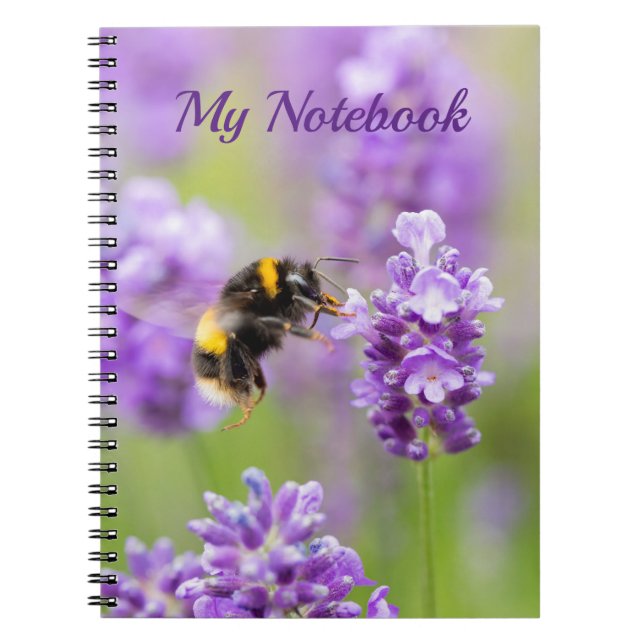 Bumblebee på Lavender Anteckningsbok (Framsidan)