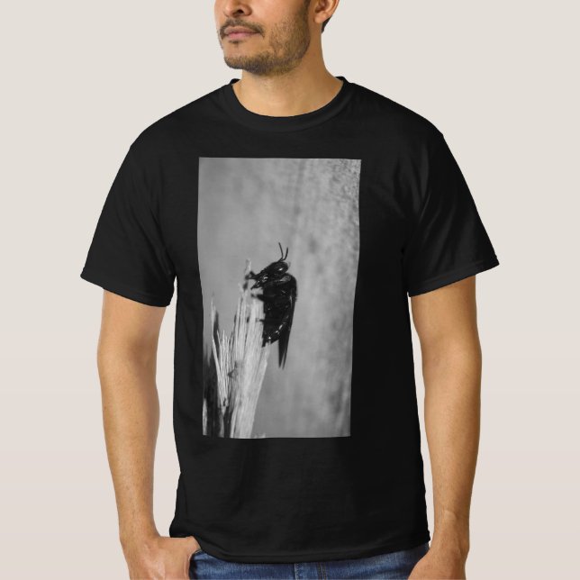 Bumblebee T Shirt (Framsida)