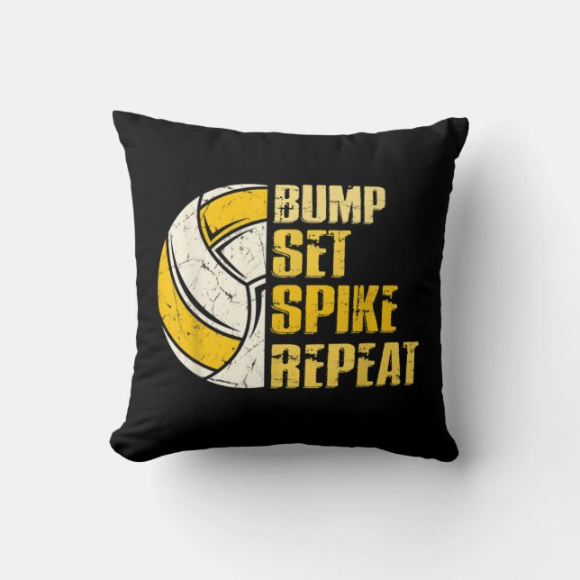 Bump Set Spike Repeat Volleyball Fun  Kudde (Framsida)