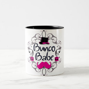 Bunco Babe med rosa top hat- och rosamustasch Två-Tonad Mugg
