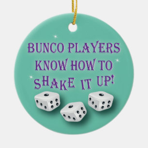 Bunco spelare vet hur man skakar upp det julgransprydnad keramik