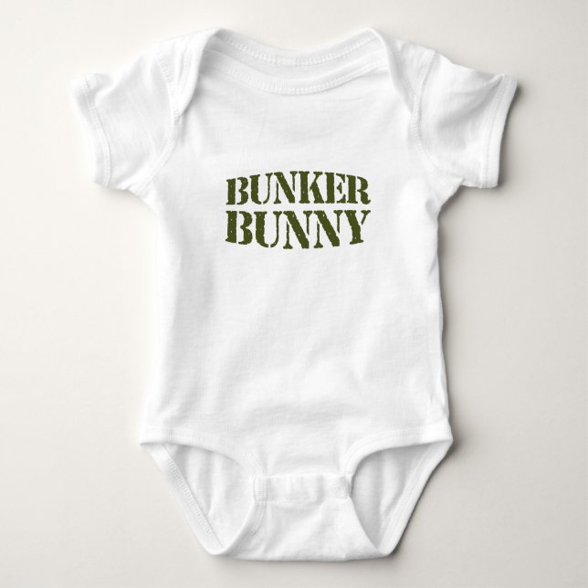 BUNKER BUNNY T SHIRT (Framsida)