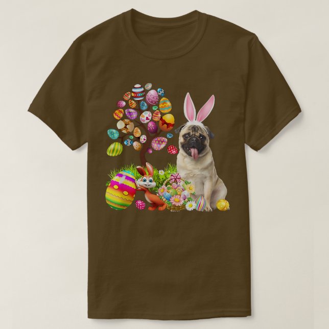 Bunny Fawn Pug Hund Glad påsk Eggs Träd  T Shirt (Design framsida)
