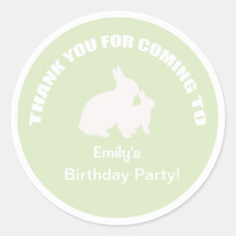Bunny födelsedagsfest tackar dig för mjuk grönt-de runt klistermärke