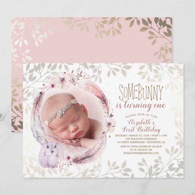 Bunny håller på att förvandla en flickas första fö inbjudningar (Fram/baksida)