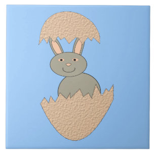 Bunny Hatching från Egg Konstig Tile Kakelplatta