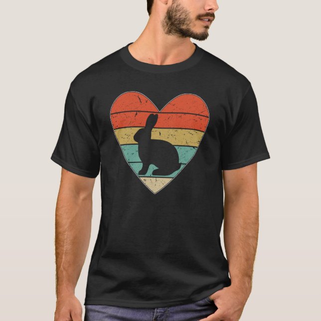 Bunny Heart Rabbit Year 2023 Easter Egg Love Rabbi T Shirt (Framsida)