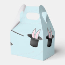 Bunny i hatt med magiskt trollspö blått