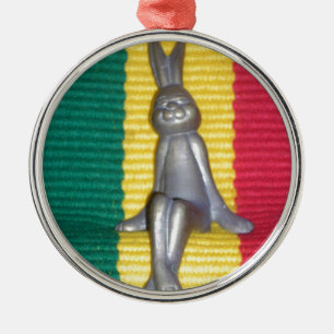 Bunny - Kanin i Rasta Färg: A Touch of Groovy Julgransprydnad Metall