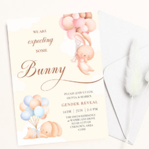 Bunny-kaniner med Blue Rosa Balloon Gender Reveal Inbjudningar