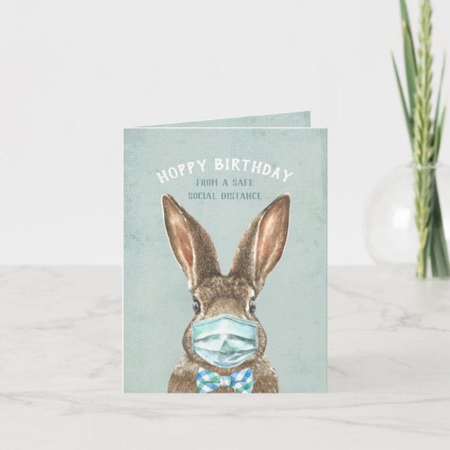 Bunny med Mask Social Avstånd Grattis på födelseda Kort (Framsida)