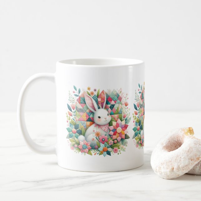 Bunny med Quilt och Flowers Kaffemugg (Med munk)