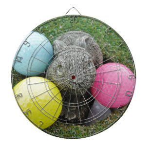 Bunny med rosa blue gult-ägg darttavla